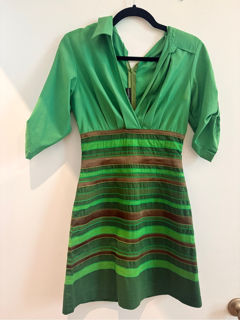Indie Designer Romyda Keth - Green Striped V-Neck Waist-Defined Dress sz Sm